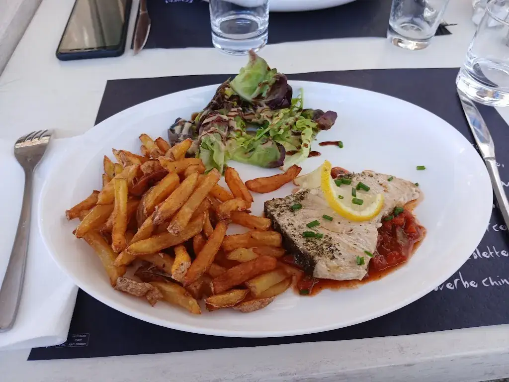 Maryse Ceran_Au Cap de Bonne Espérance_Port-des-Barques_review