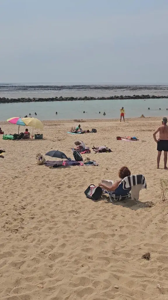 yannick 17_Le Chalet Des Anses_Port-des-Barques_review