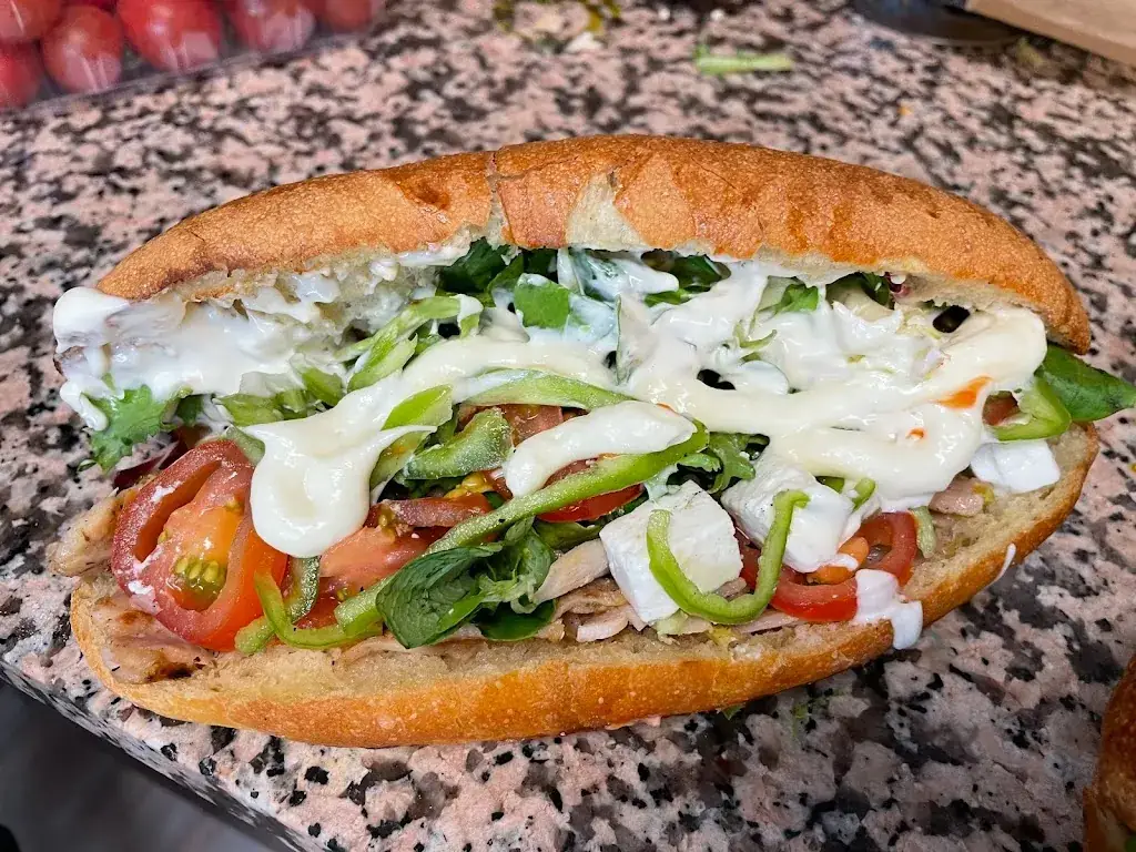 Pasta & Cie_Port-Sainte-Marie_slider_image_3