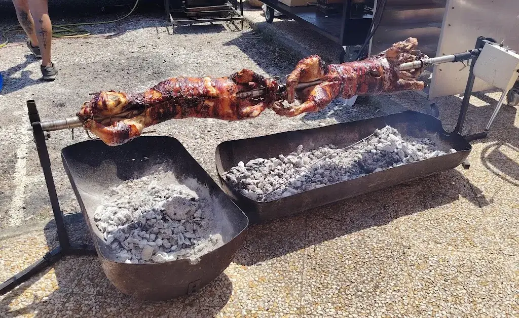 CALVARY joël_Chez papi au port_Sainte-Marie-la-Mer_review