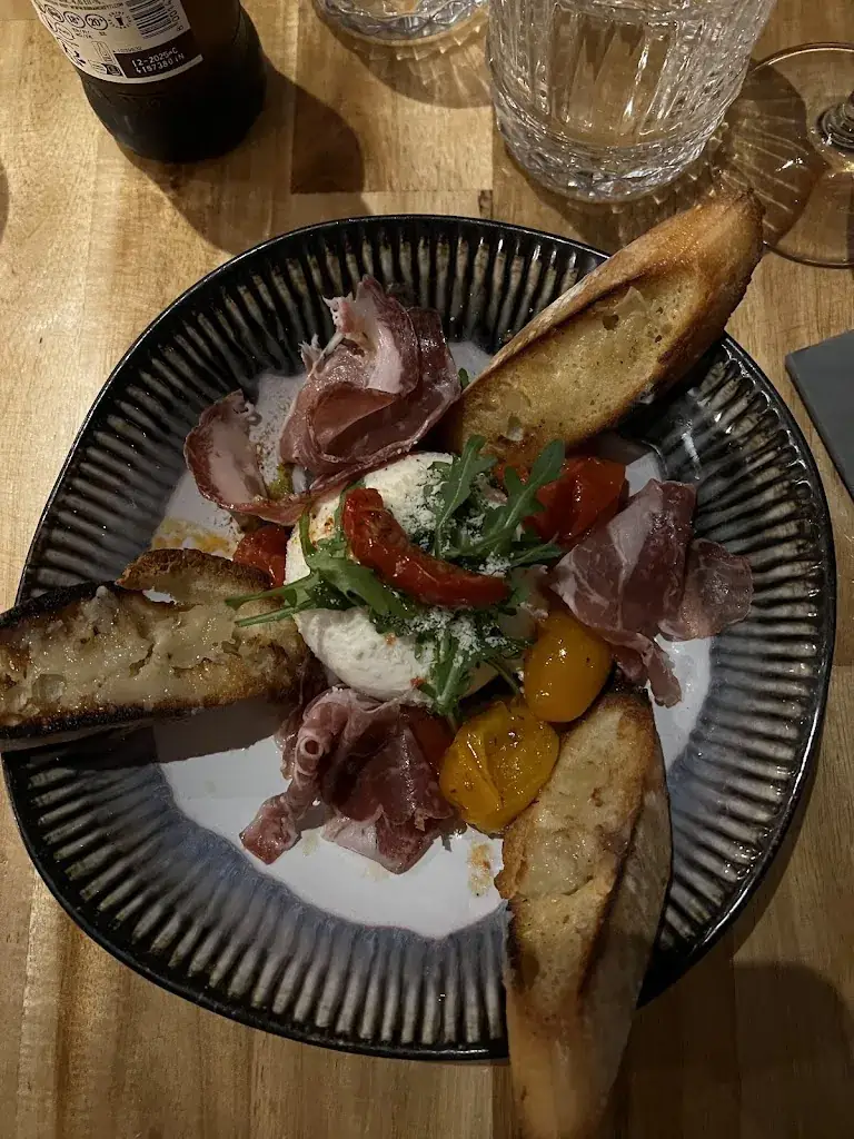 Céline Dehaies_Trattoria Lesca'l_Pugnac_review