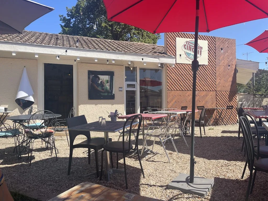 sebastien brune_COURT-CIRCUIT_Pugnac_review