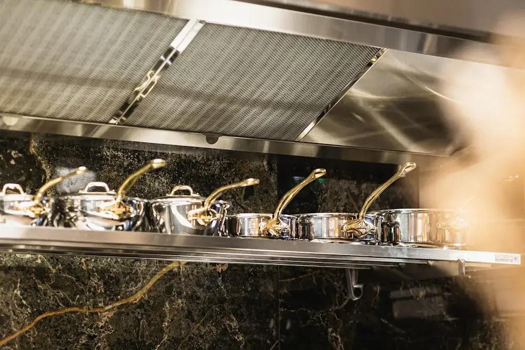 AUMI restaurant à Puymoyen