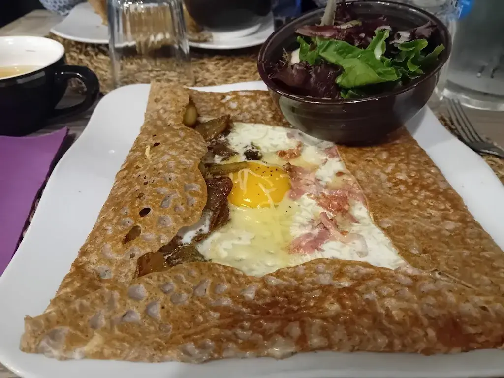 Pianothé Crêperie - Restaurant_Pujols_slider_image_2