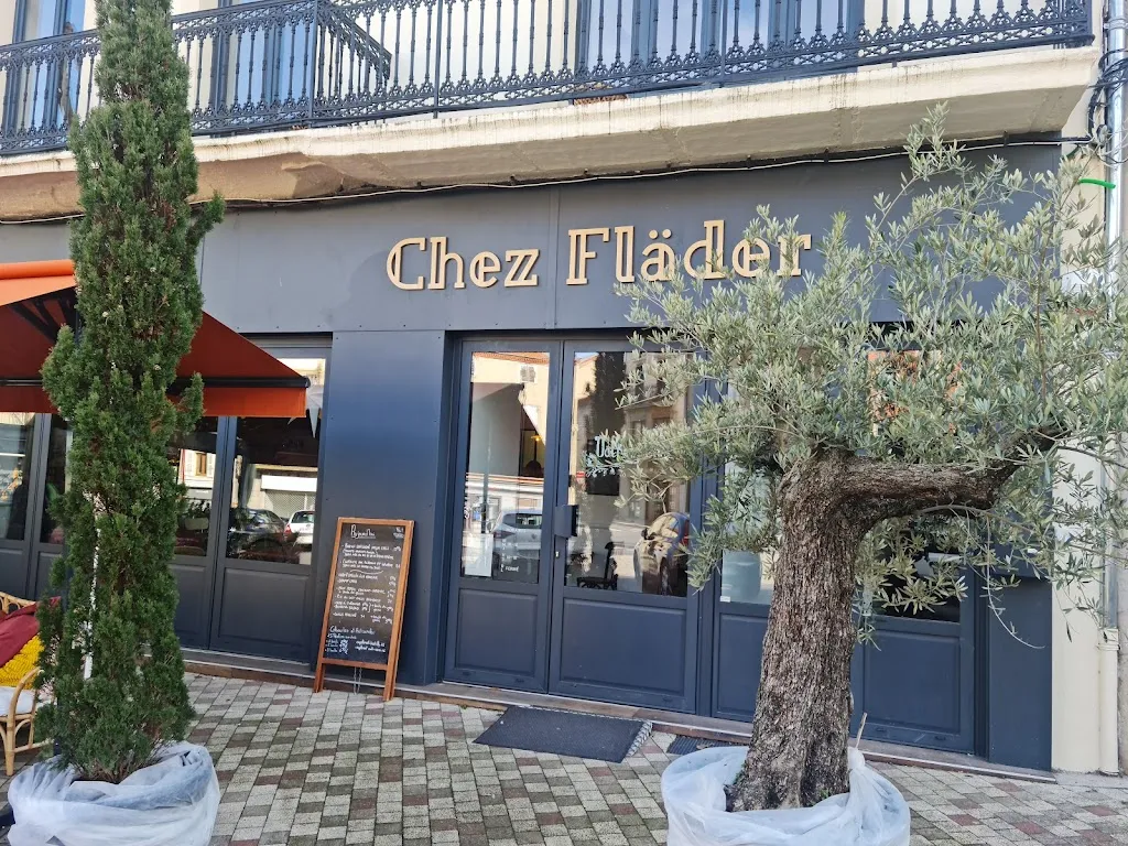 Nadja Viet Halik_Chez Fläder_Langeac_review