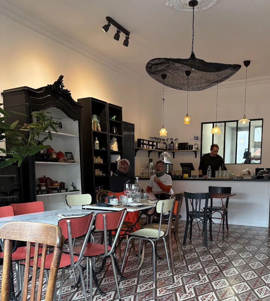 홍경민_Chez Fläder_Langeac_review