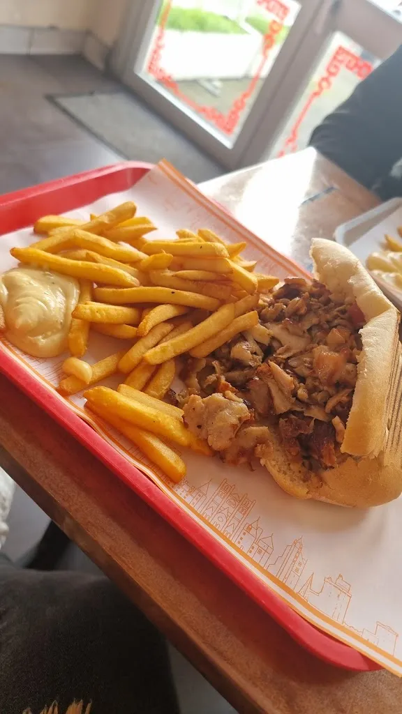 Pepe L'Ornitho_Le Touareg La Rochelle_Puilboreau_recensione