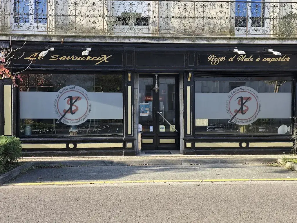 Le Savoureux_Reignac_slider_image_1