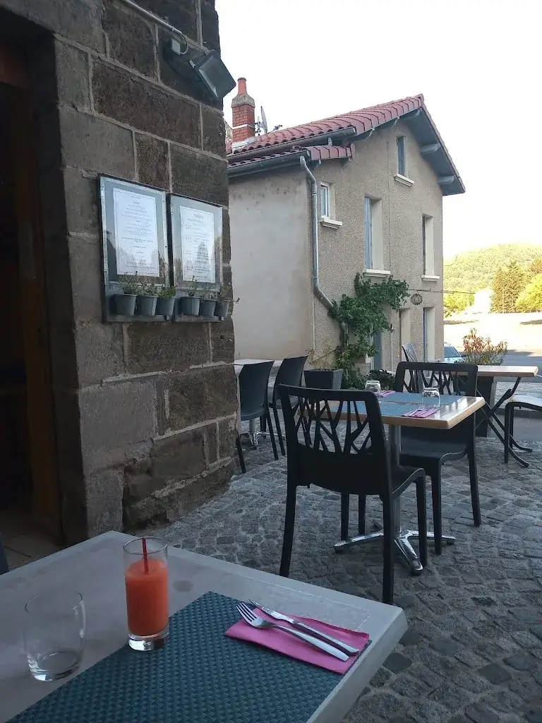 Le Voltaire Restaurant in Langeac