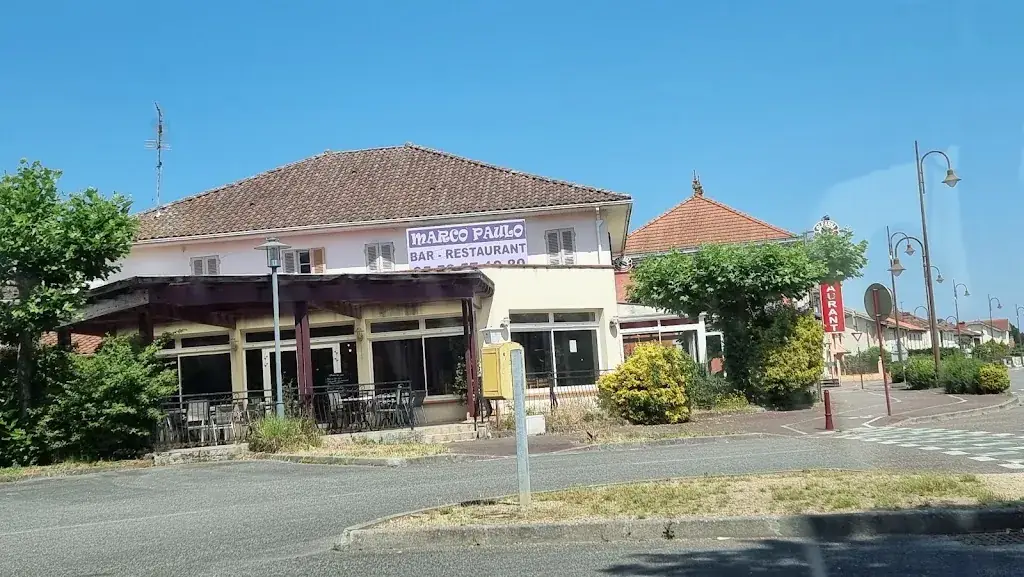 Marco Paulo_Rion-des-Landes_slider_image_3