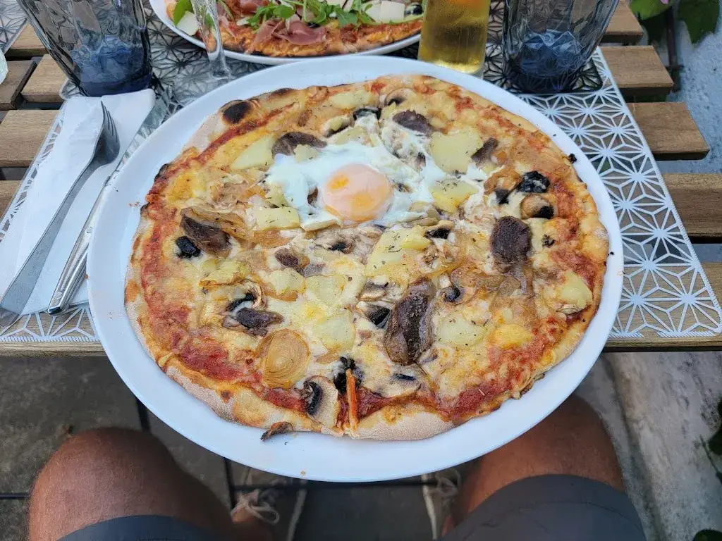 Frederic Pestana_Le Confidentiel_Rion-des-Landes_review