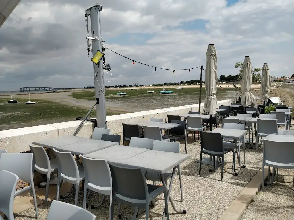 La Chaloupe de Rivedoux restaurant in Rivedoux-Plage