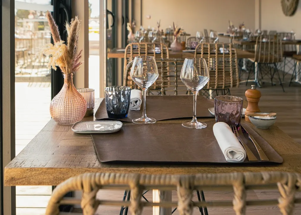 Restaurant Le Grand Large - Rivedoux Plage - Terrasse face mer ristorante a Rivedoux-Plage