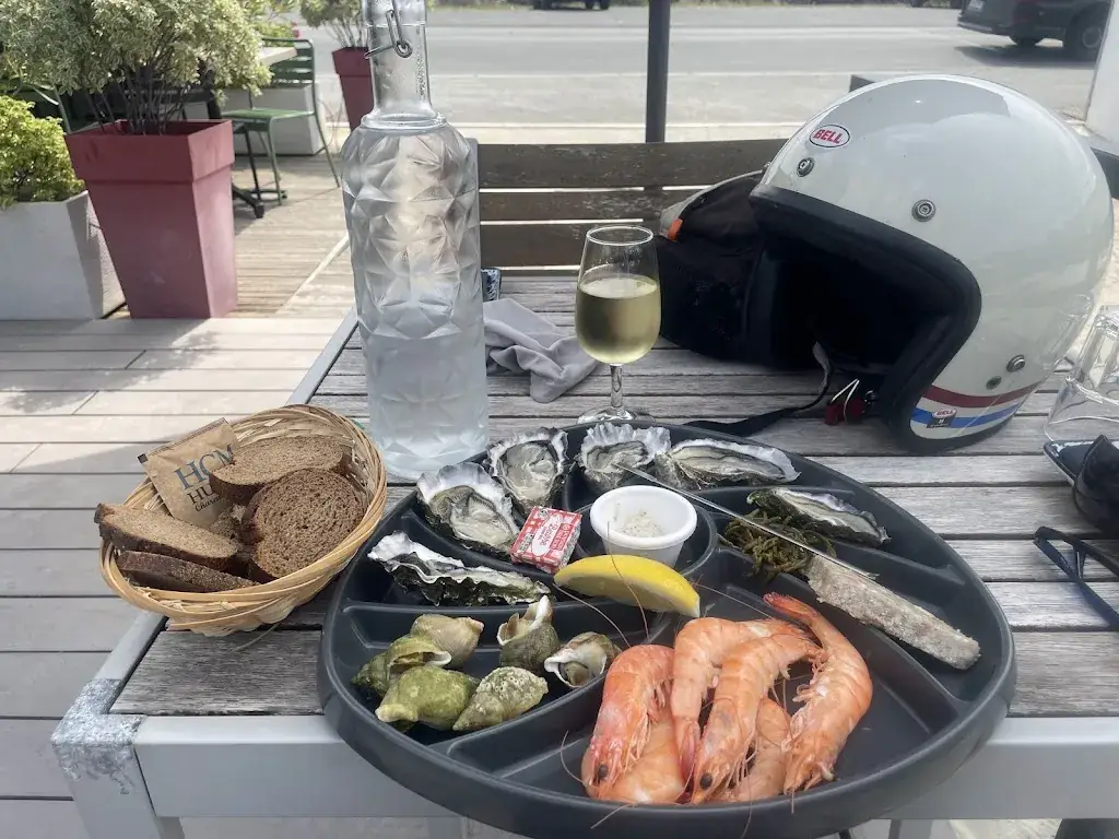 Donald Phipps_Huitres et Ma RÉ_Rivedoux-Plage_recensione