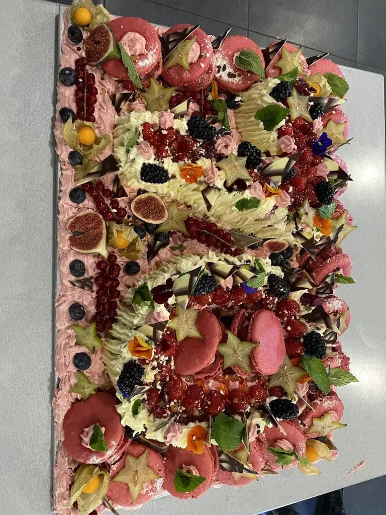 LA TABLE DE PHILOU_Rochechouart_slider_image_2