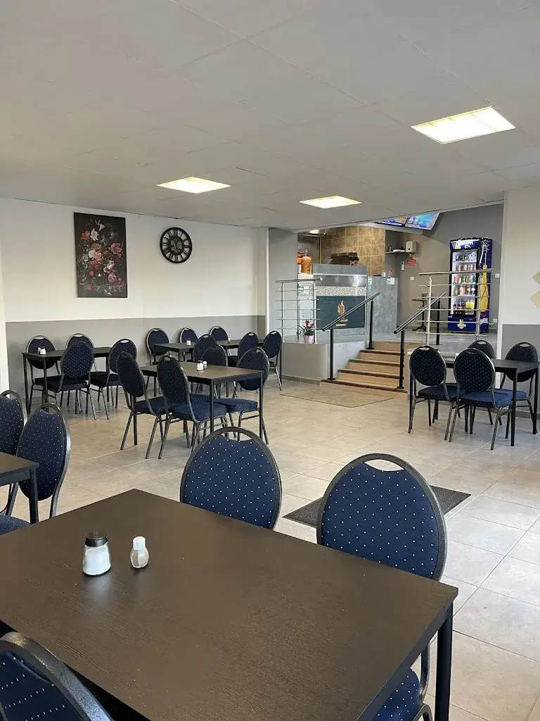 DELICES ROCHECHOUART ristorante a Rochechouart