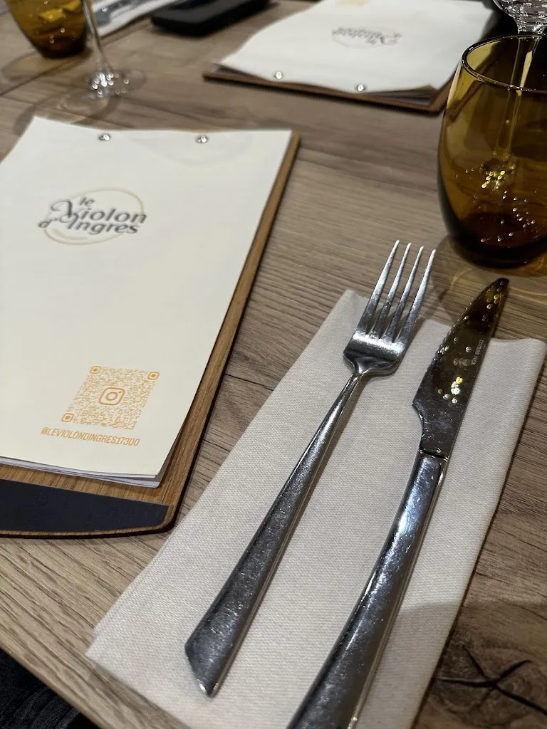 Pat Braun_Le Violon D'Ingres_Rochefort_review