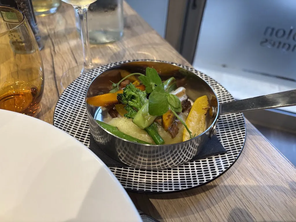 Le Violon D'Ingres_Rochefort_slider_image_3