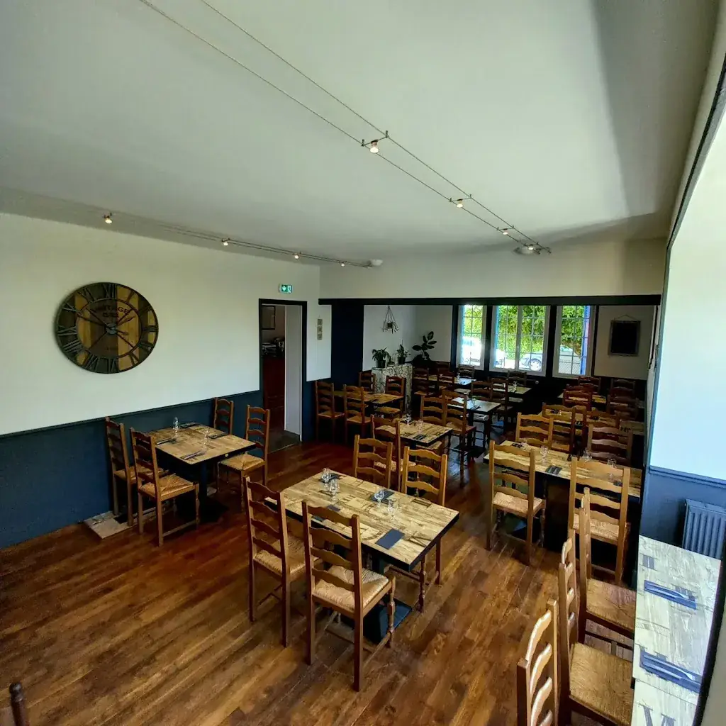 Hôtel Restaurant La Renaissance restaurant in Rouffignac-Saint-Cernin-de-Reilhac