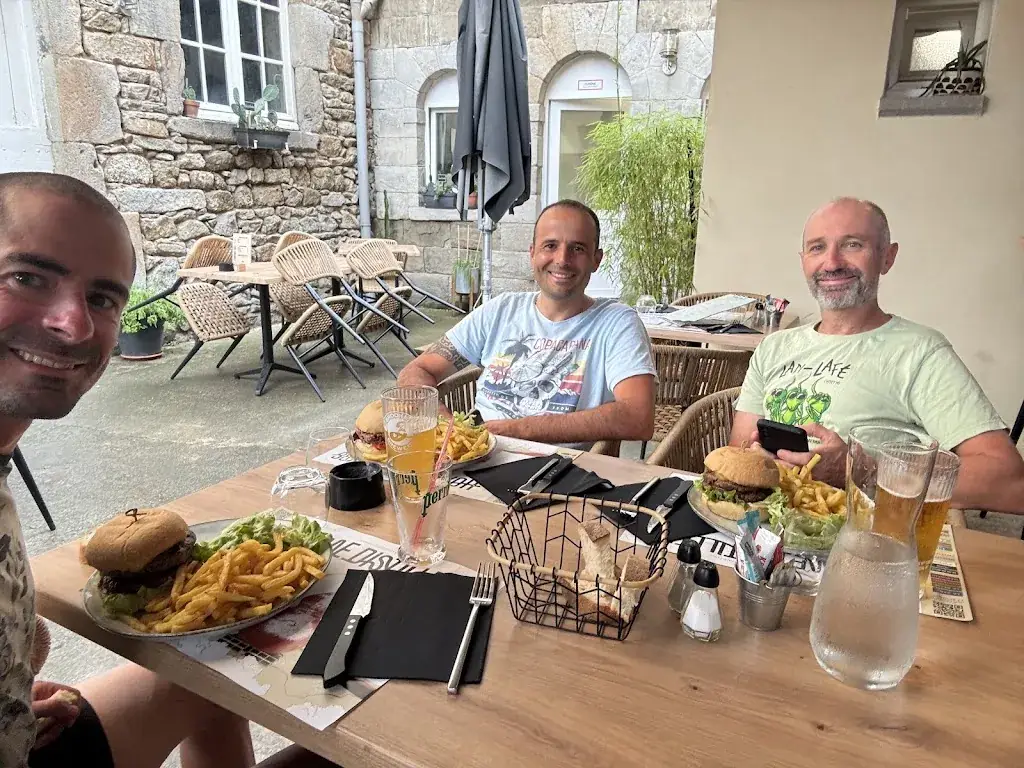 Dany Der_Au patio_Langeac_review