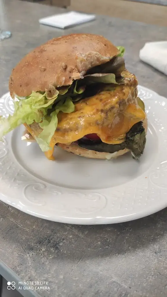 Les Amis Brunchés_Rouffignac-Saint-Cernin-de-Reilhac_slider_image_3