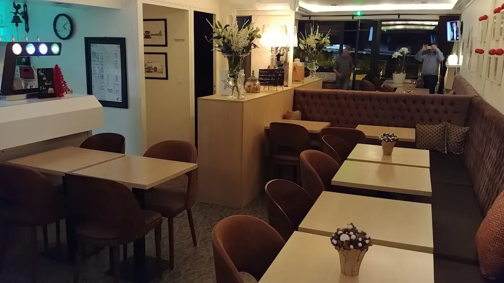 Bar du Midi restaurant in Ribérac