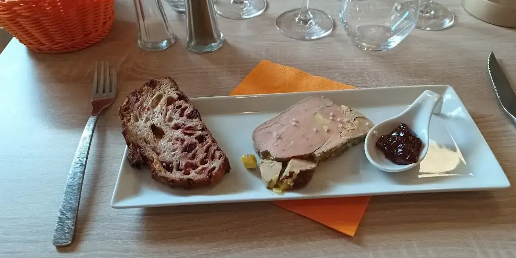 Restaurant À Fleur d'Eau_Ribérac_slider_image_2