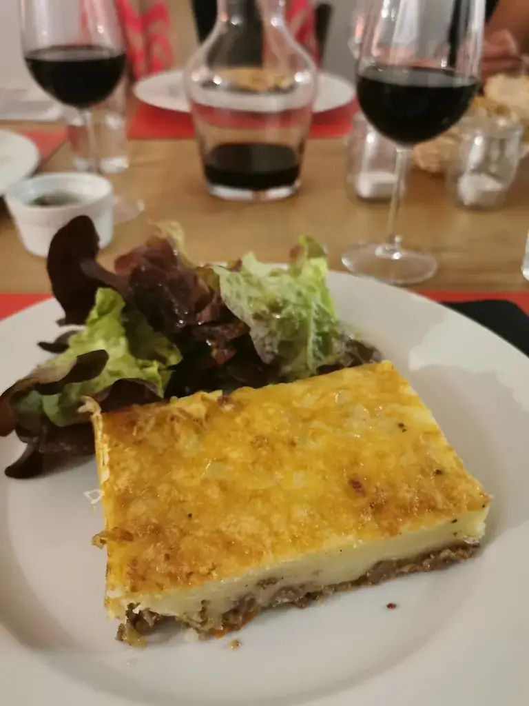 Le little B restaurant in Petit-Bersac