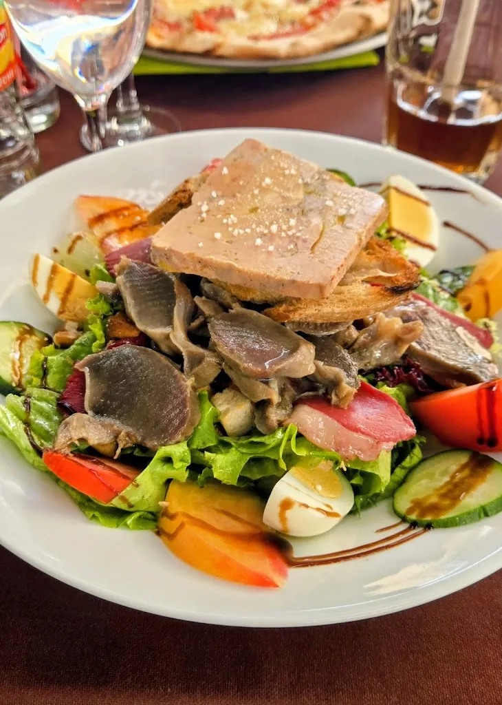 restaurant Au Bon Accueil_Saint-Vincent-de-Connezac_slider_image_3