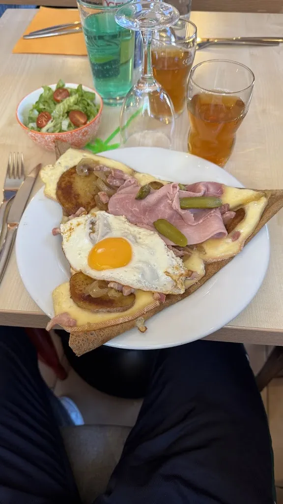 Th Aile_L'Arrêt Galette_Roquefort_review