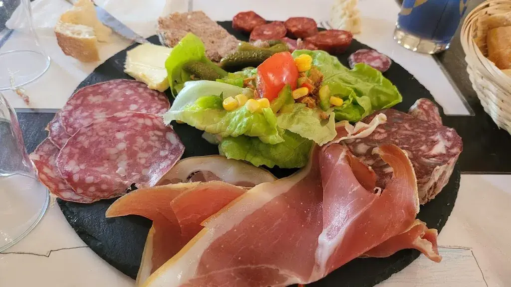 Les Aiguières_Roquefort-sur-Soulzon_slider_image_2