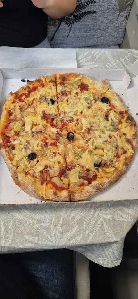 DIECAST_A c'roq_Roquefort-sur-Soulzon_review