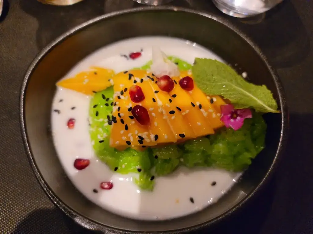 Mandeep Shahi_Saothai_Roquefort-les-Pins_review