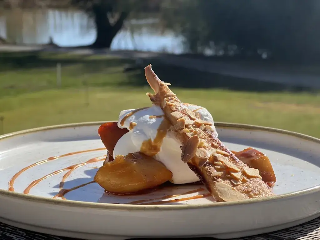 Le bistronome_Crest_slider_image_3