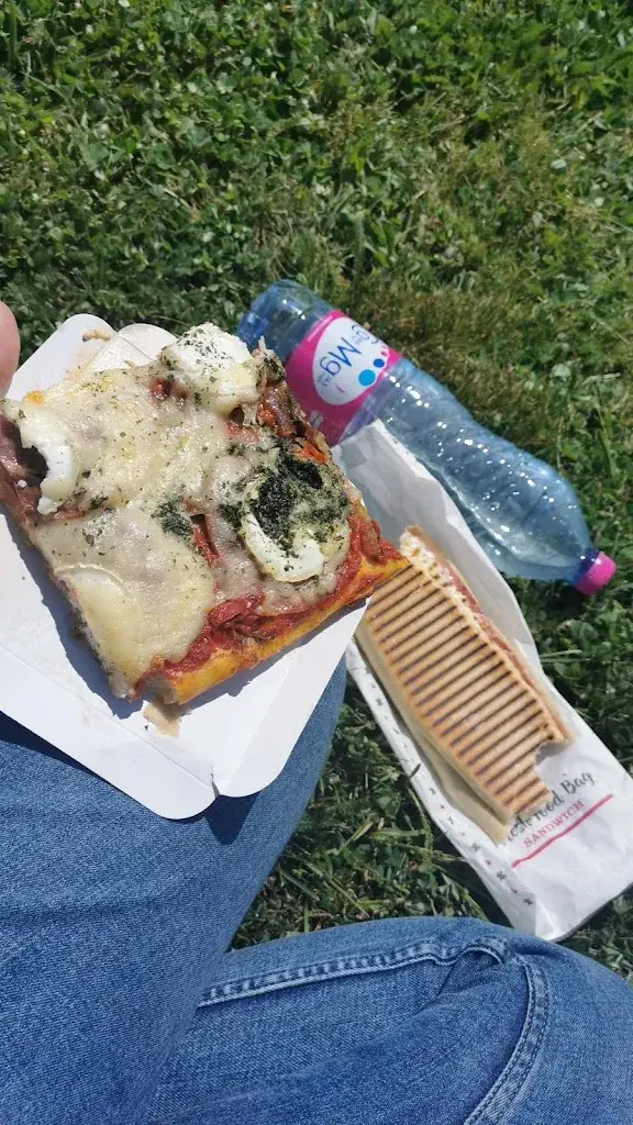 Yvonne Quiroz Ambriz_Pâtisserie Mandon_Terres-de-Haute-Charente_review