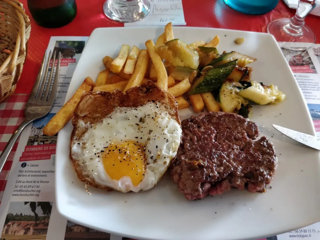 Menu_Restaurant Bar LES TILLEULS_Saint-Claud_image_5