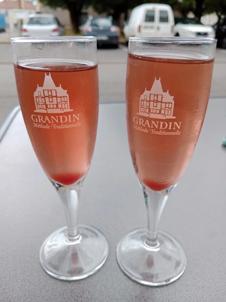 Menu_Restaurant Bar LES TILLEULS_Saint-Claud_image_6