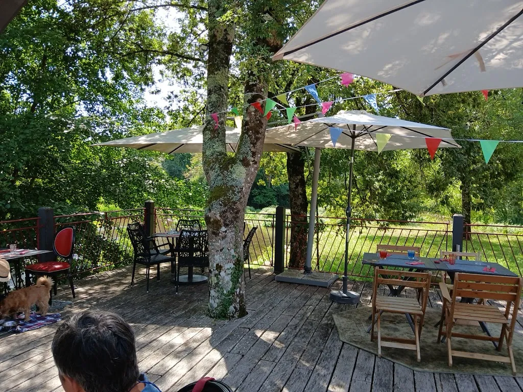 Restaurant Le Réjallant restaurant in Condac