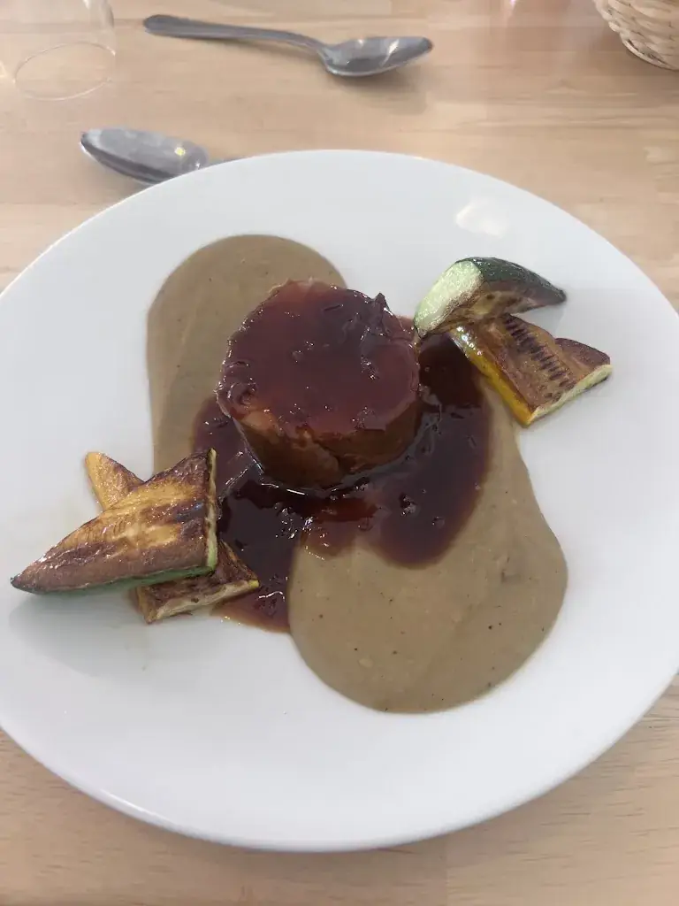 Huong Pham_Le Petit Gourmand_Lapalisse_review