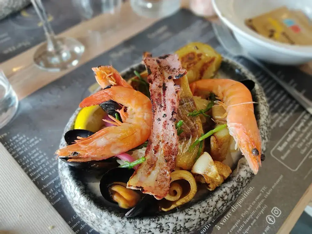 Elodie Kohr_Le Cinquième Sens_Sadirac_recensione