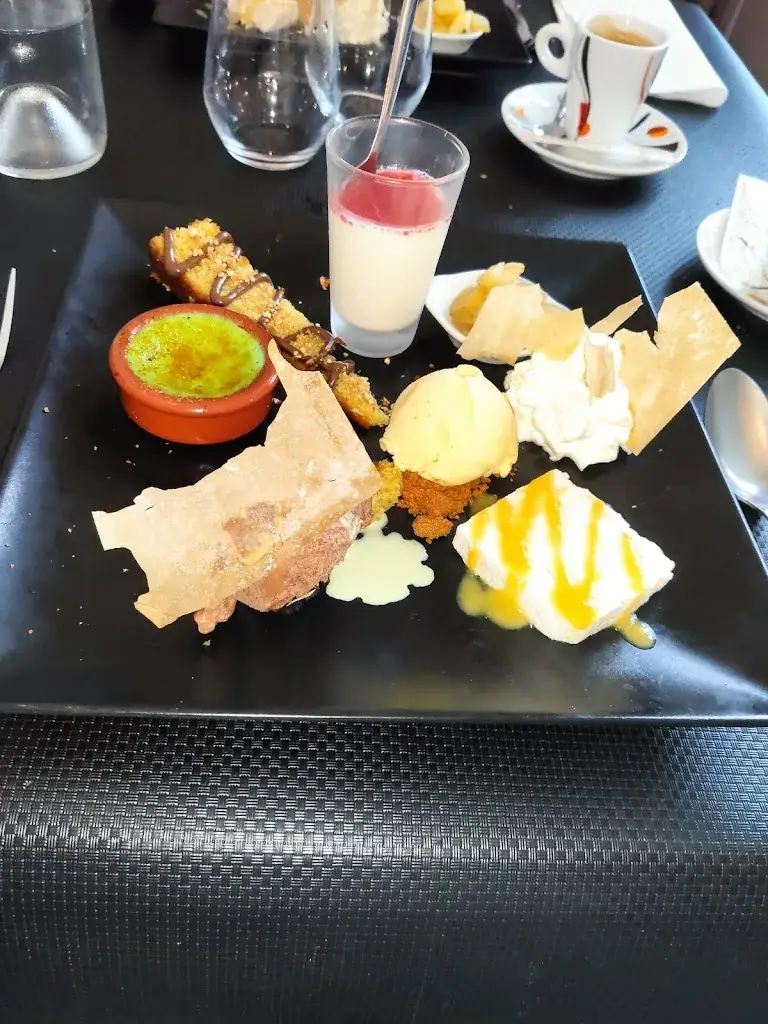 Menu_Hôtel Restaurant L'Art Dit Vin_Saint-Aigulin_image_5