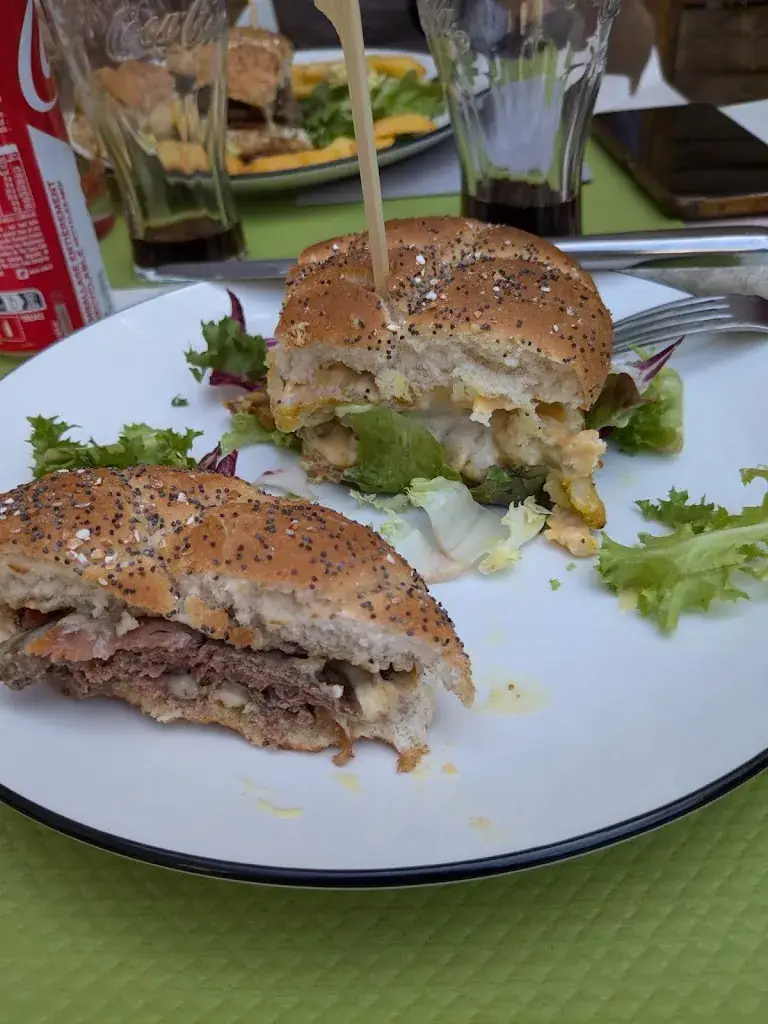 Restaurant Les Petits Plats du Coin Restaurant in Lapalisse