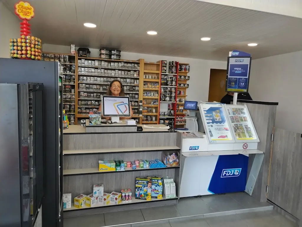 Patrice Chevalier_Bar Le Palais_Saint-Aubin-le-Cloud_review