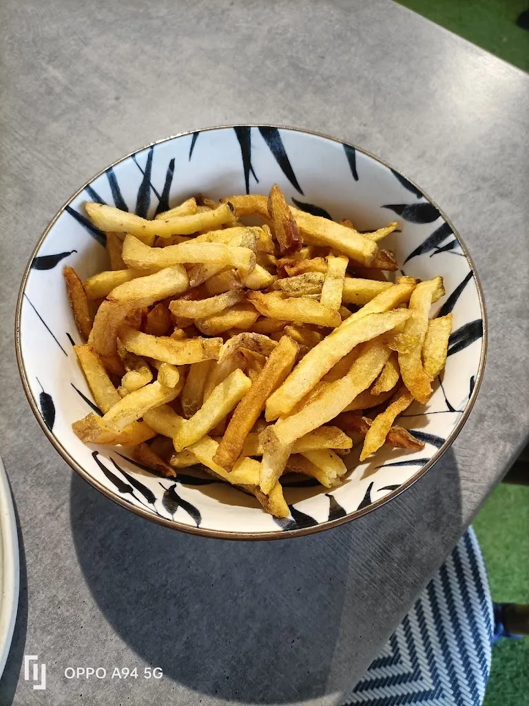 Sandra Picat_The Little Counter_Saint-Médard-en-Jalles_review