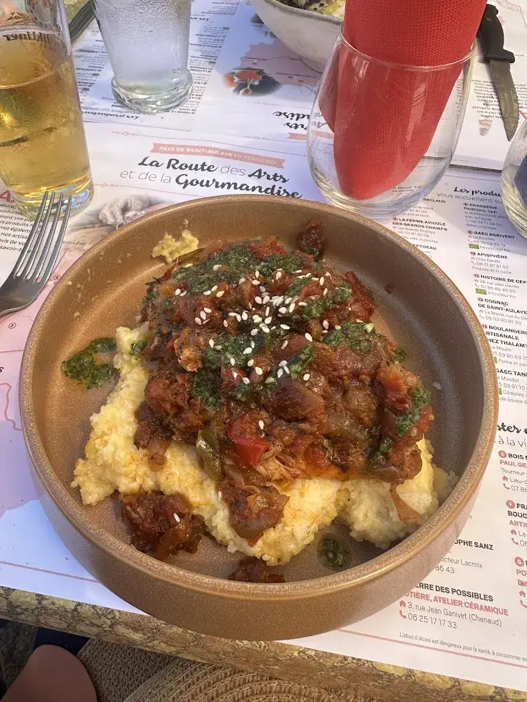 Nadia Yurieva_Peña Eulalia_Aulaye-Puymangou_review