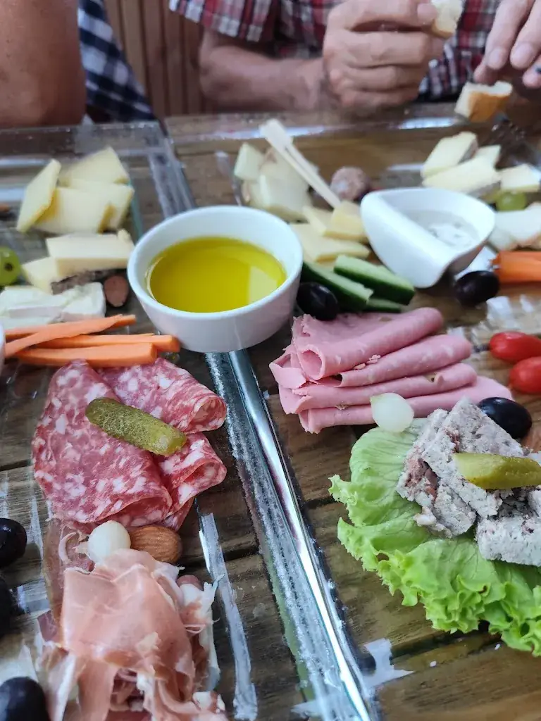 Menu_Le Régal des dieux_Aulaye-Puymangou_image_3