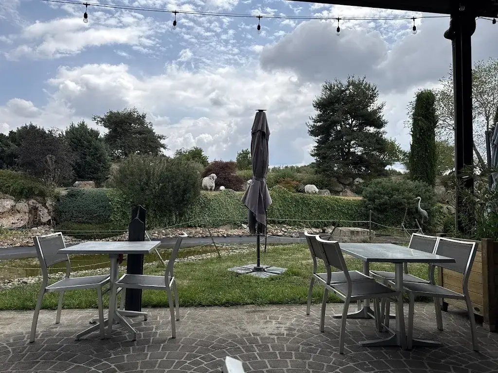 L'Aire Des Vérités_Lapalisse_slider_image_3