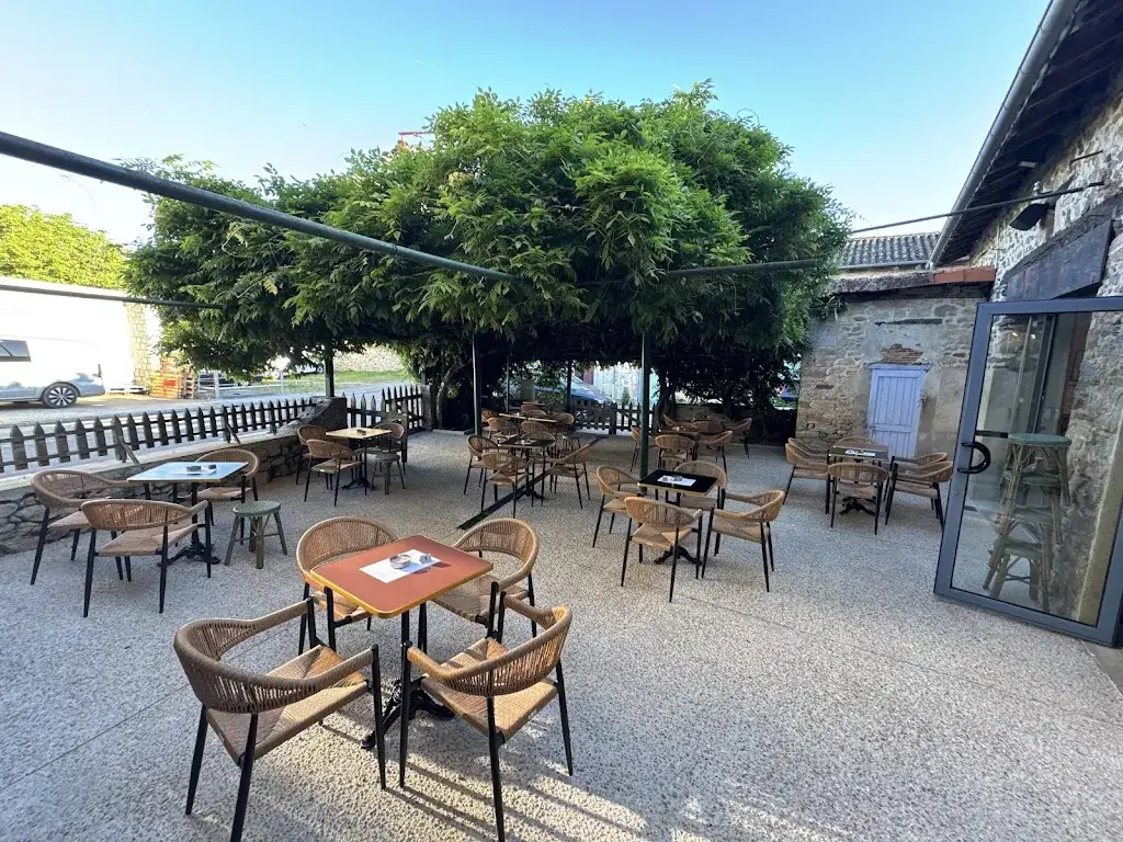 Les Trabs _Saint-Brice-sur-Vienne_slider_image_1