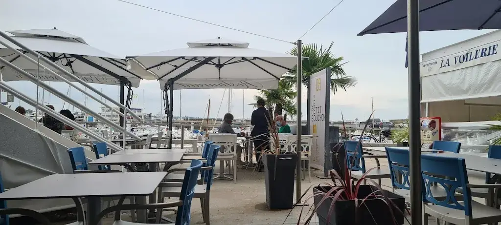 Clara Wai Yeng Chong_Le Petit Bouchon_Royan_avis