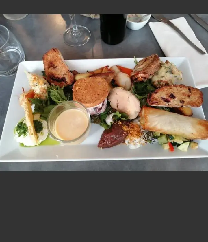 La Table Notre Dame royan_Royan_slider_image_2